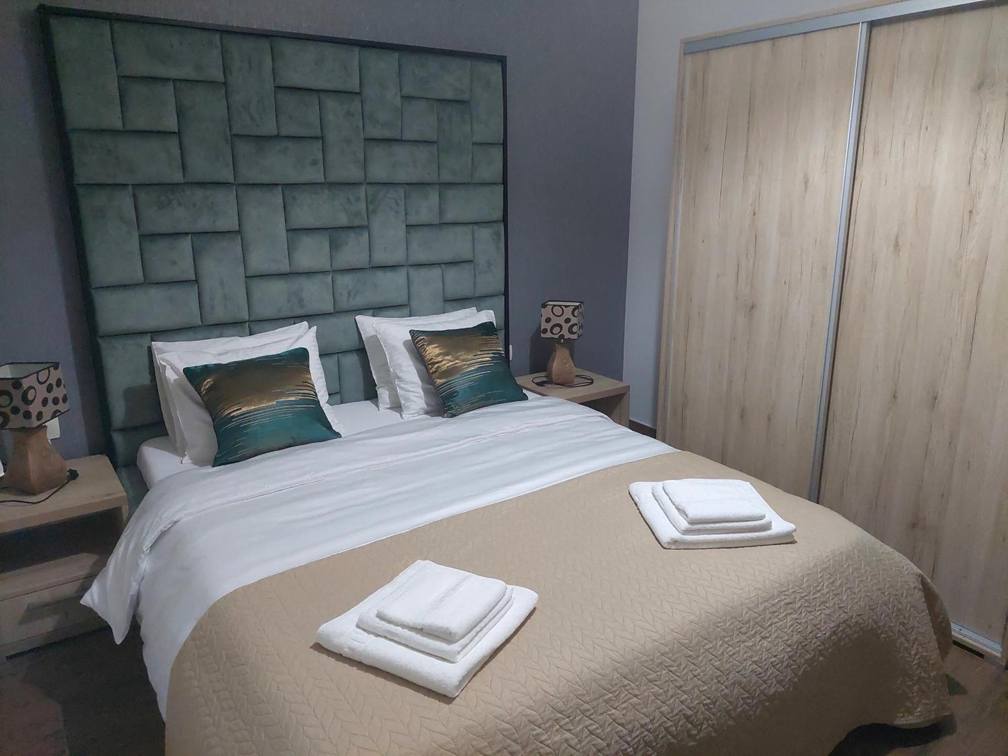 Sea La Vie Holiday House Hotel Бибине Екстериор снимка